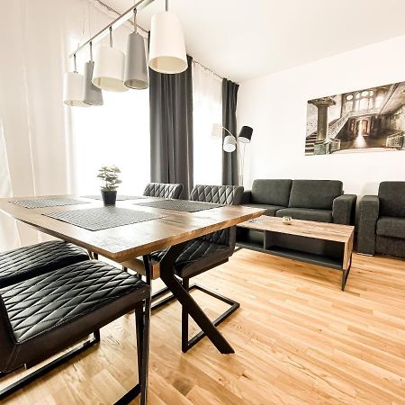 Modernes Luxus-Apartment Im Leipziger Zentrum Esterno foto