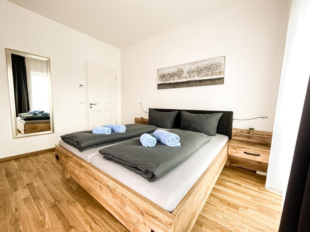 Modernes Luxus-Apartment Im Leipziger Zentrum Esterno foto